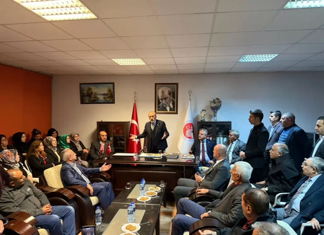 MHP’li Yıldırım: “Bilge Liderimizin çağrısı milletle buluşuyoruz”