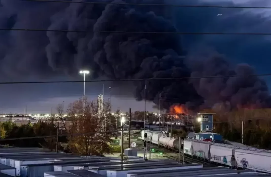 Kargo uçağı alev topuna döndü! 7 ölü