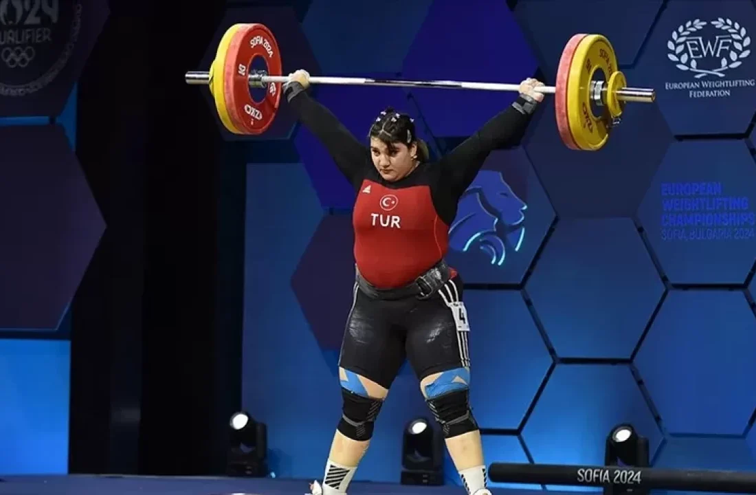 Fatmagül Çevik Avrupa şampiyonu oldu: Milli haltercilerden: 8 madalya, 1 Avrupa rekoru!