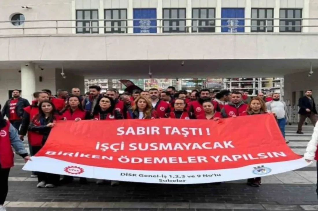 İzmir’de sabır taştı: 3 aydır biriken ücretler için direniş sürüyor