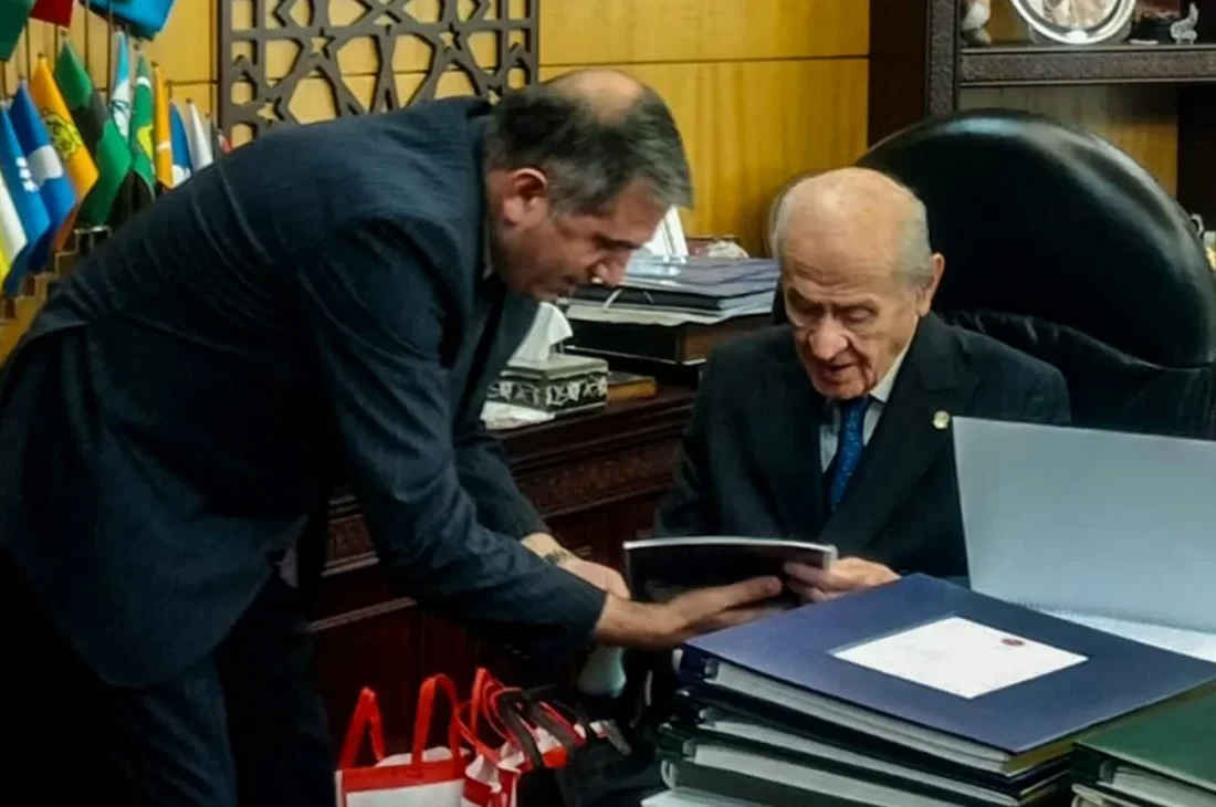 MHP Samsun İl Başkanı Mucur’dan, Devlet Bahçeli’ye özel sunum