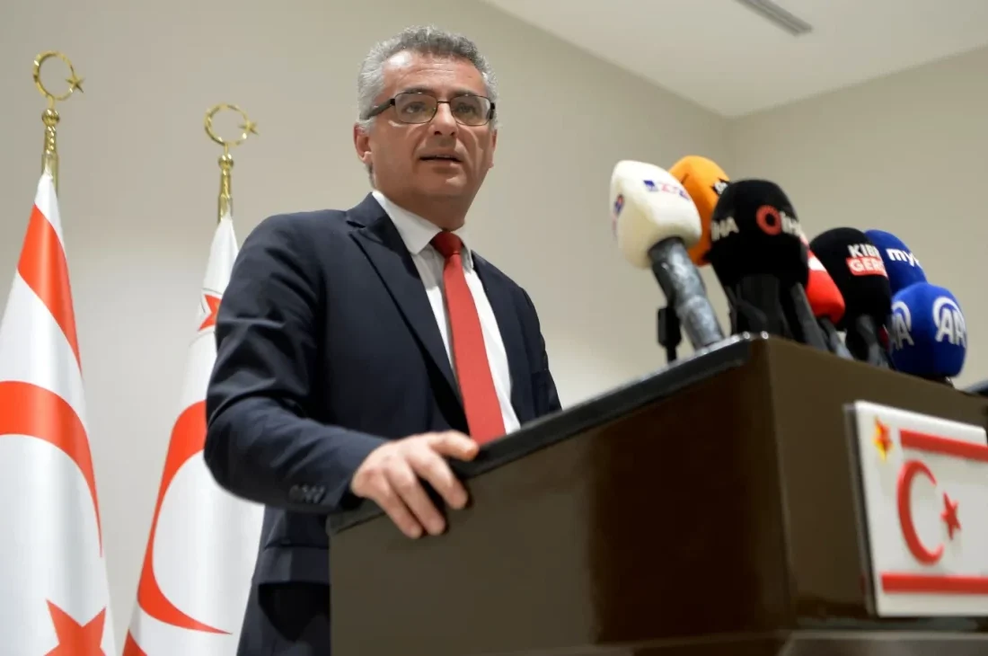 KKTC Cumhurbaşkanı Erhürman’dan 4 adım resti