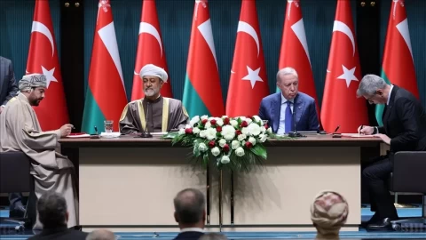 Türkiye ile Umman arasında 17 alanda iş birliği protokolü imzalandı