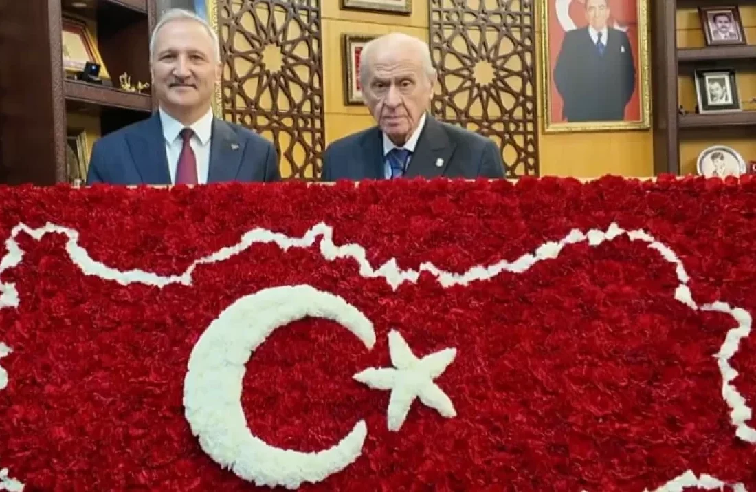 MHP KAÇEP teşkilatından MHP Lideri Devlet Bahçeli’ye anlamlı hediye