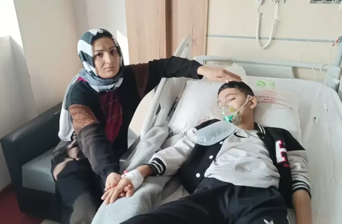 13 yaşındaki Muhammed Eyüp 52 gündür durmadan öksürüyor