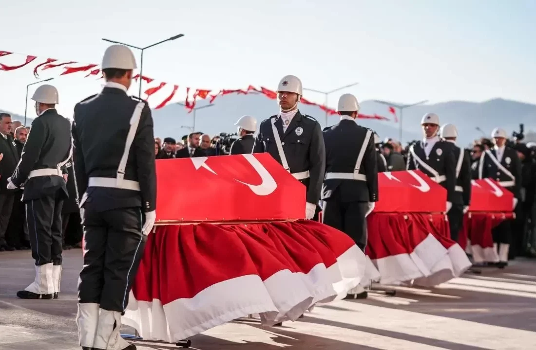 Şehitlerimiz son yolculuklarına uğurlanıyor