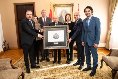 MHP Adana Teşkilatları tüm kadrosuyla Lider Devlet Bahçeli’nin yanında!