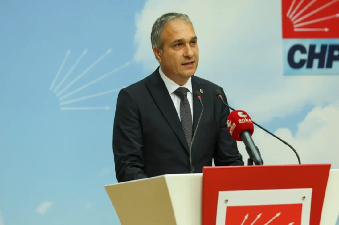 Suat Özçağdaş güvenlik güçlerine parmak salladı, “şerefsiz” diye seslendi!