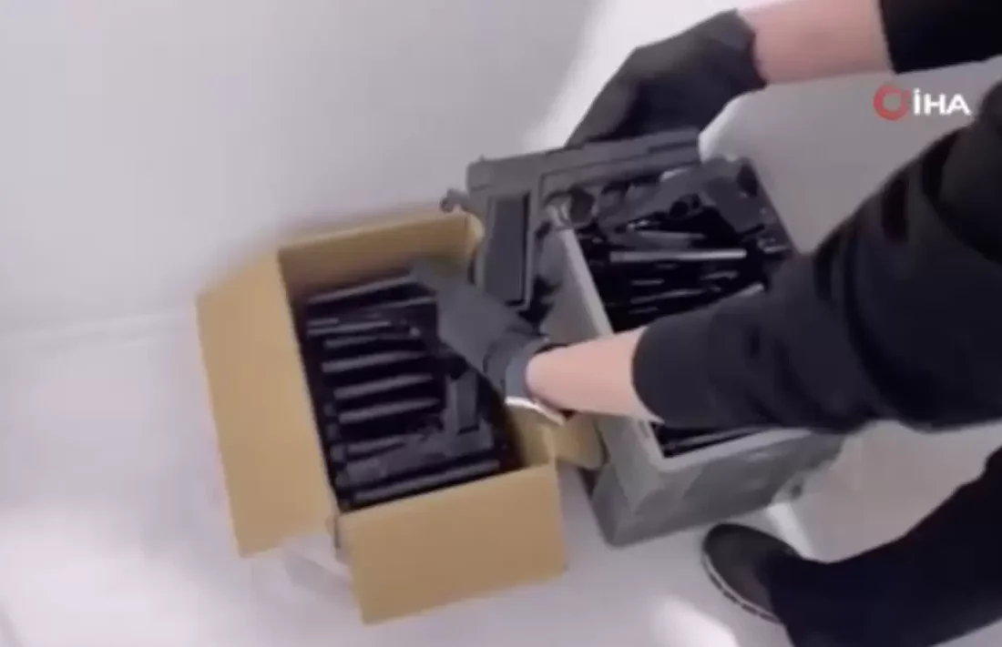 Ev Değil Silah Fabrikası! Kaçak İmalathaneden Cephanelik Çıktı