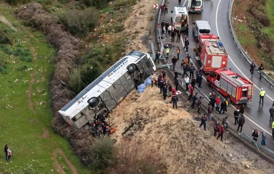 Antalya’da Trafik Kazaları yürekleri dağladı