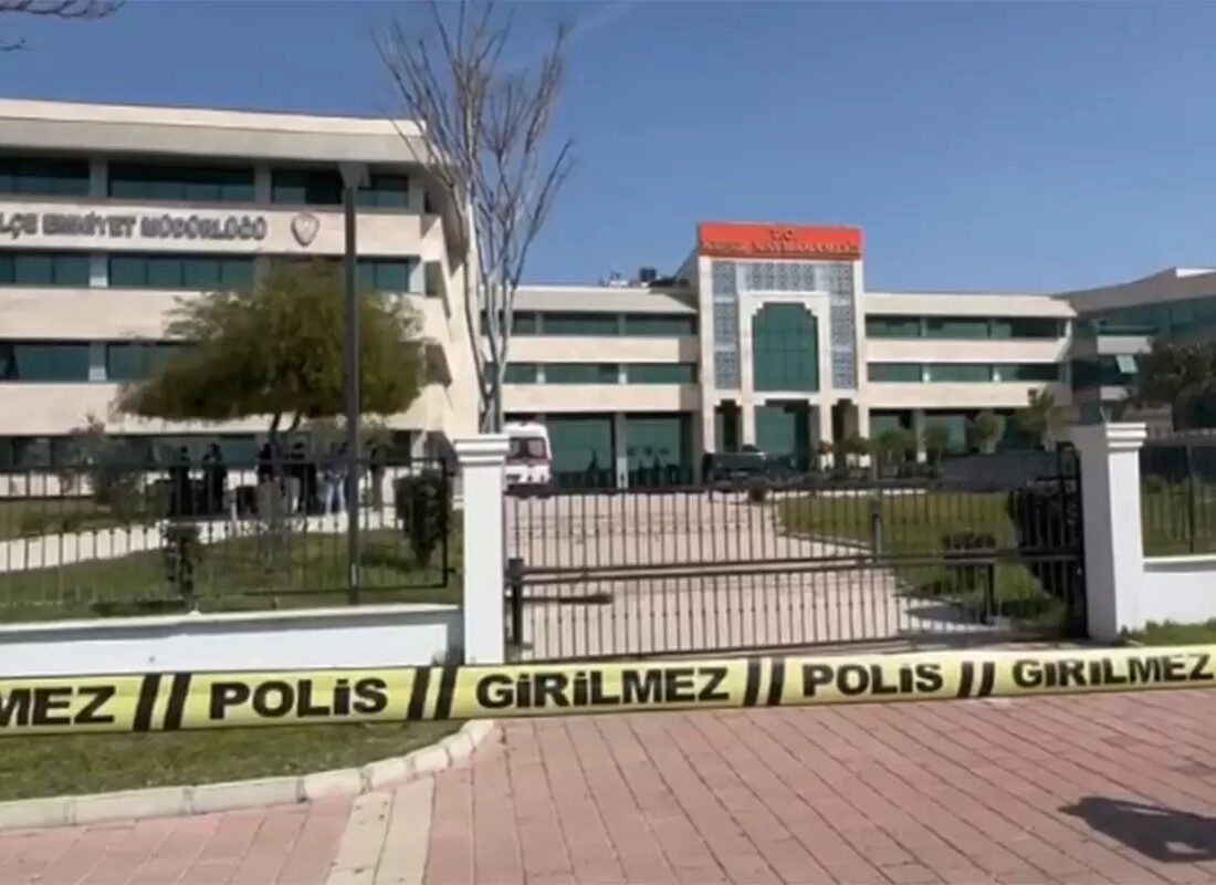 Antalya’da Hükümet Konağı’nda Gerilim Dolu Anlar