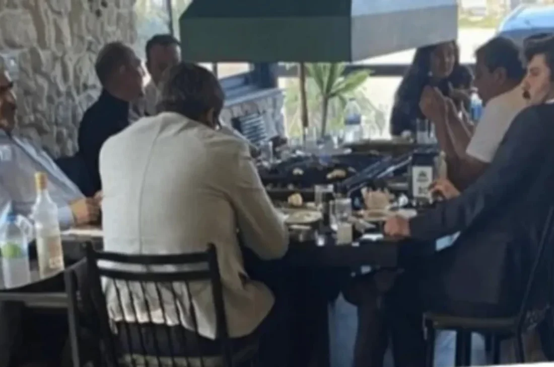 CHP’li Siyasetçilerin Tutumu Tartışma Yarattı Yolsuzluk “Davasına Rakılı Mangallı” Desteğe Gelmişler