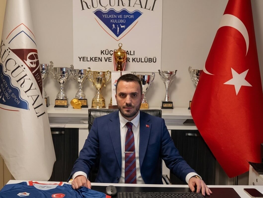 Küçükyalı Yelken Spor Kulübü Başkanı Aykut Çakıroğlu’ndan 23 Nisan Mesajı