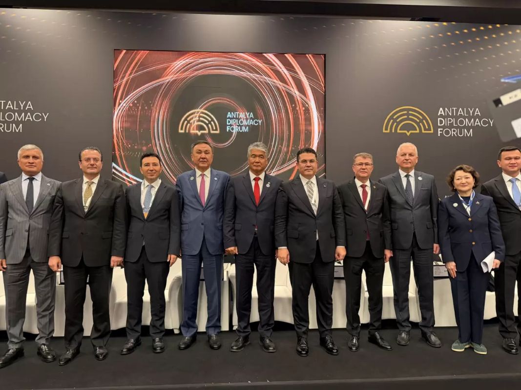 MHP’li Ruhi Ersoy’dan Türk Dünyasına Güçlü Mesaj: Ortak Müfredat ve İş Birliği