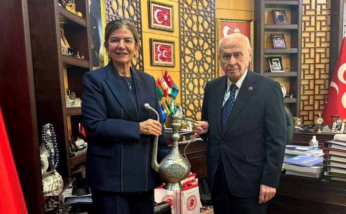 Suna Kepolu Ataman’dan Bilge Lider Devlet Bahçeli’ye Ziyaret