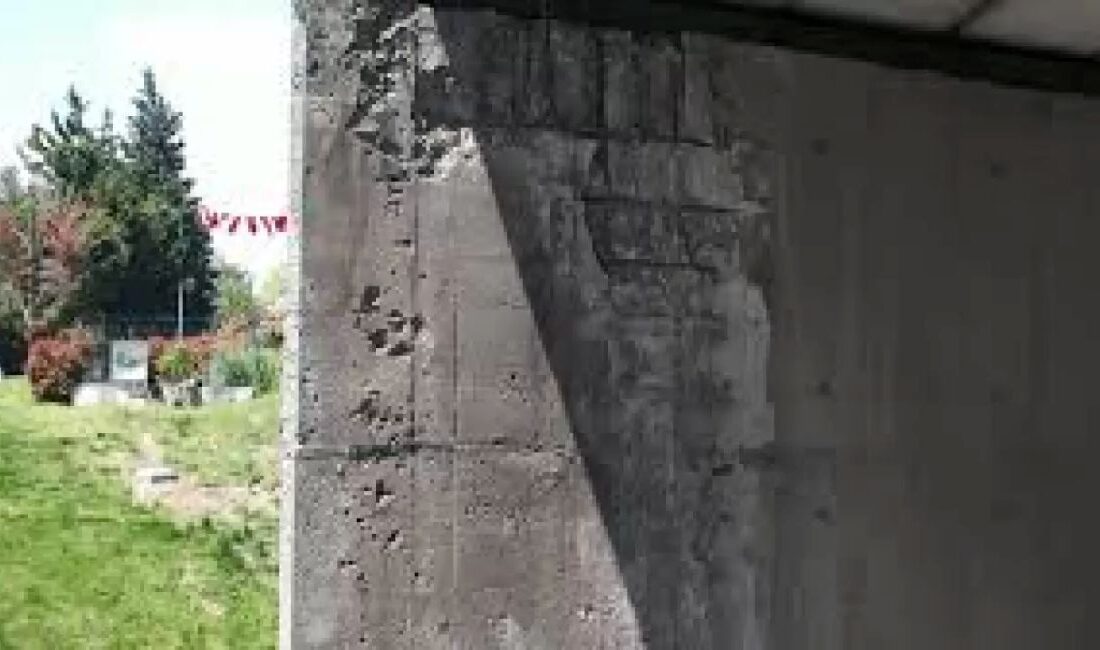Sefaş Köprüsü’ndeki Tehlike: Acil Müdahale Gerekiyor