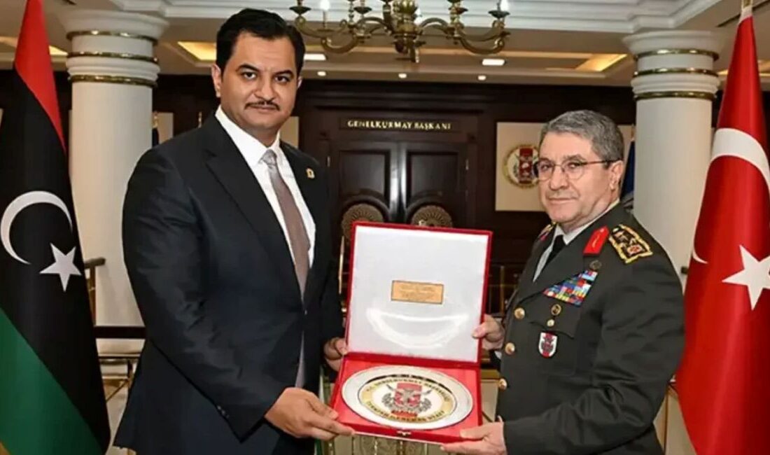 Orgeneral Bayraktaroğlu ve Libya Temsilcisi Hafter ile Görüşme