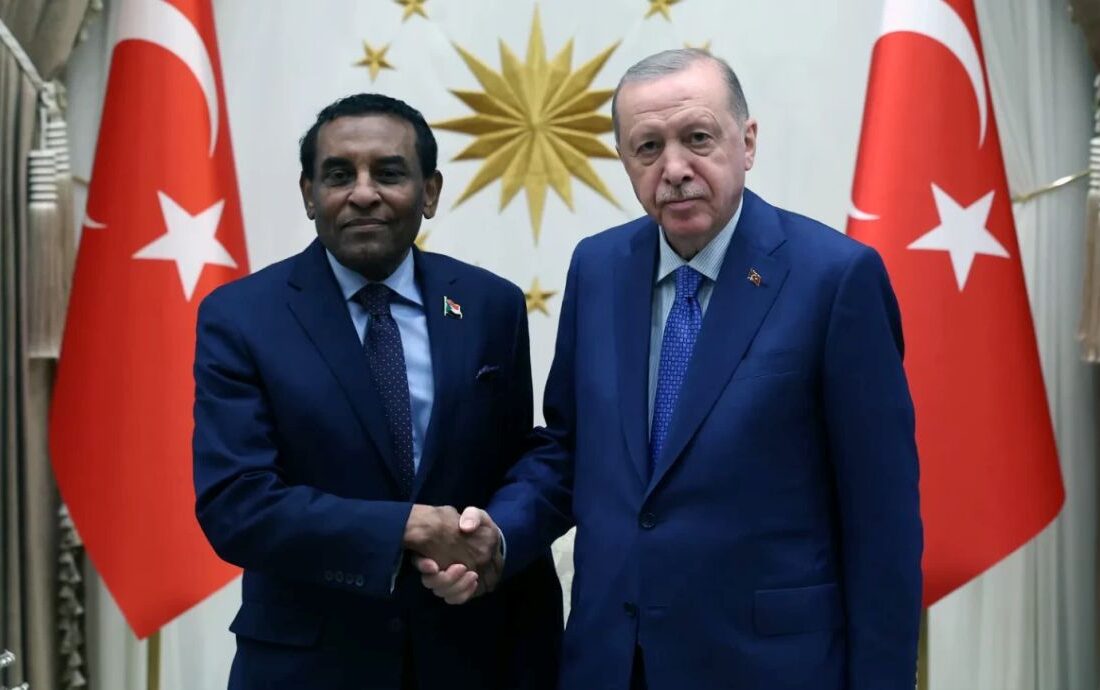 Cumhurbaşkanı Erdoğan, Sudan Başbakanı İdris’i Ağırladı