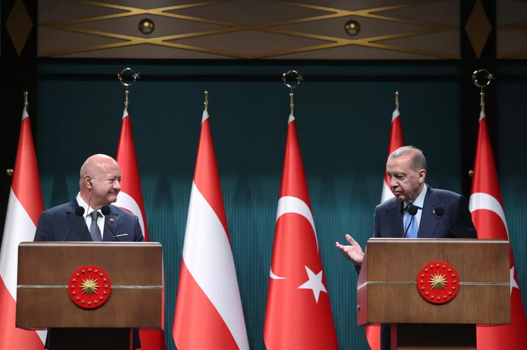 Avusturya Başbakanı Stocker’dan Türkiye’ye Övgü