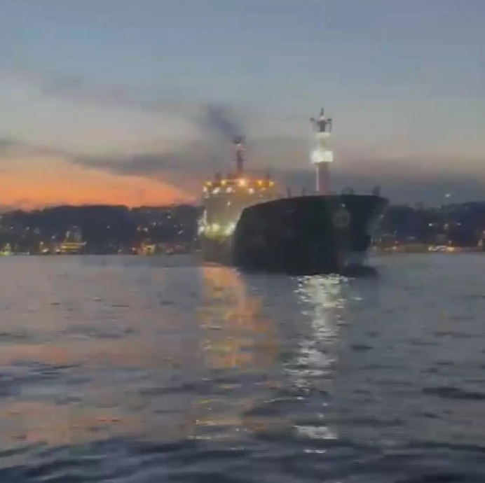 İstanbul Boğazı’nda Kimyasal Tanker Paniği
